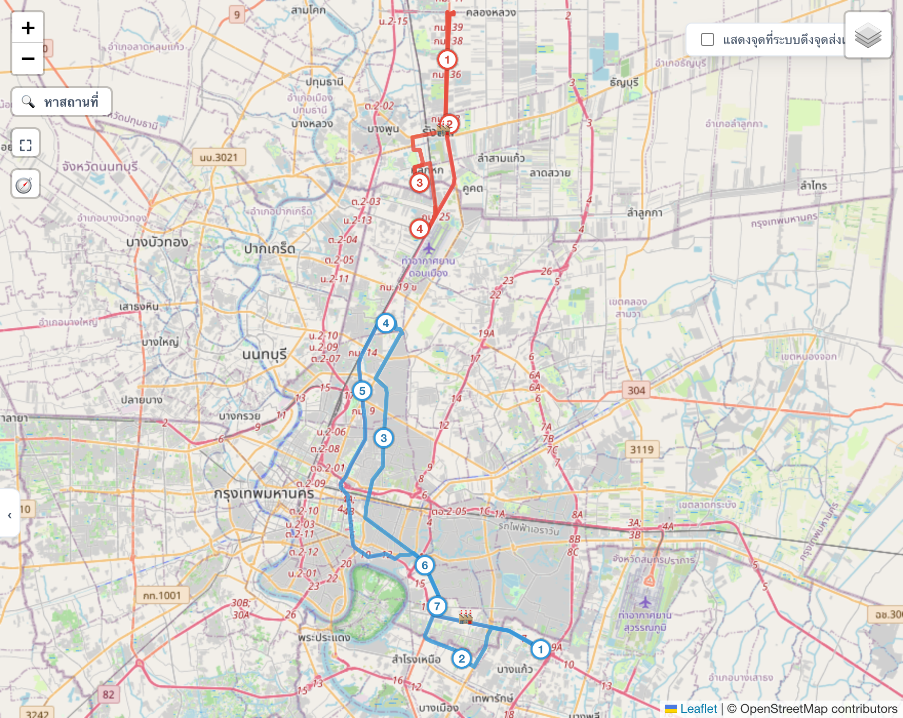 แผนที่กรุงเทพ เส้นสีฟ้าของรถจากคลังบางนาลากขึ้นเหนือไปถึงจตุจักร รัชโยธิน ลาดพร้าว แล้วกลับลงมา ส่วนเส้นสีแดงของรถจากคลังรังสิตวนอยู่แถวรังสิตด้านบน